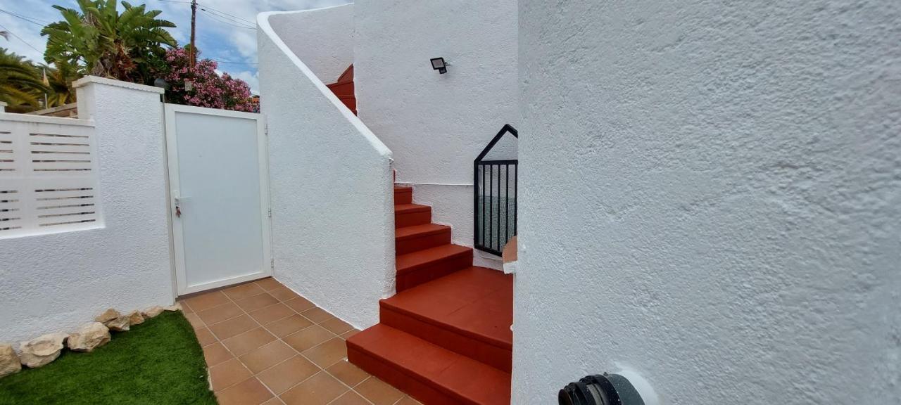 Villa Totalmente Independiente Con Piscina Comunitaria Calp Extérieur photo